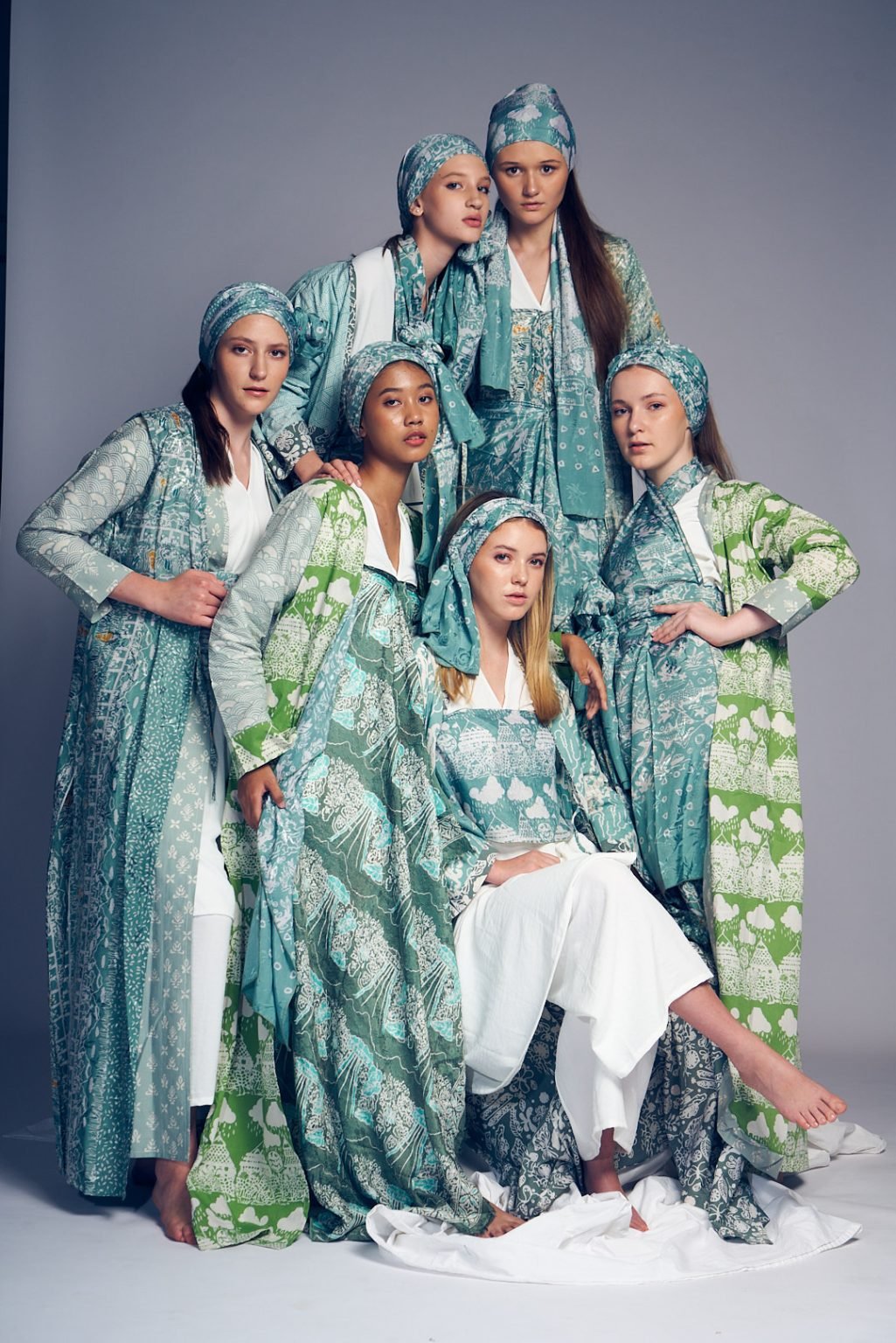 The Australian Supermodel of the Year Blog by Kal Kalim: Signed Vs. Freelance Modelling